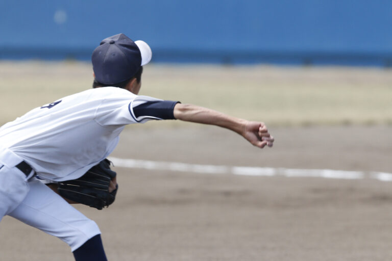 【投球の基礎②】野球の基本の投げ方「スリークォーター」